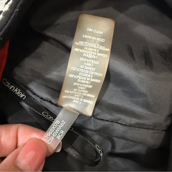 Calvin Klein Pencil Skirt with Black and White Geometric Design Size 6P - Picture 12 of 17